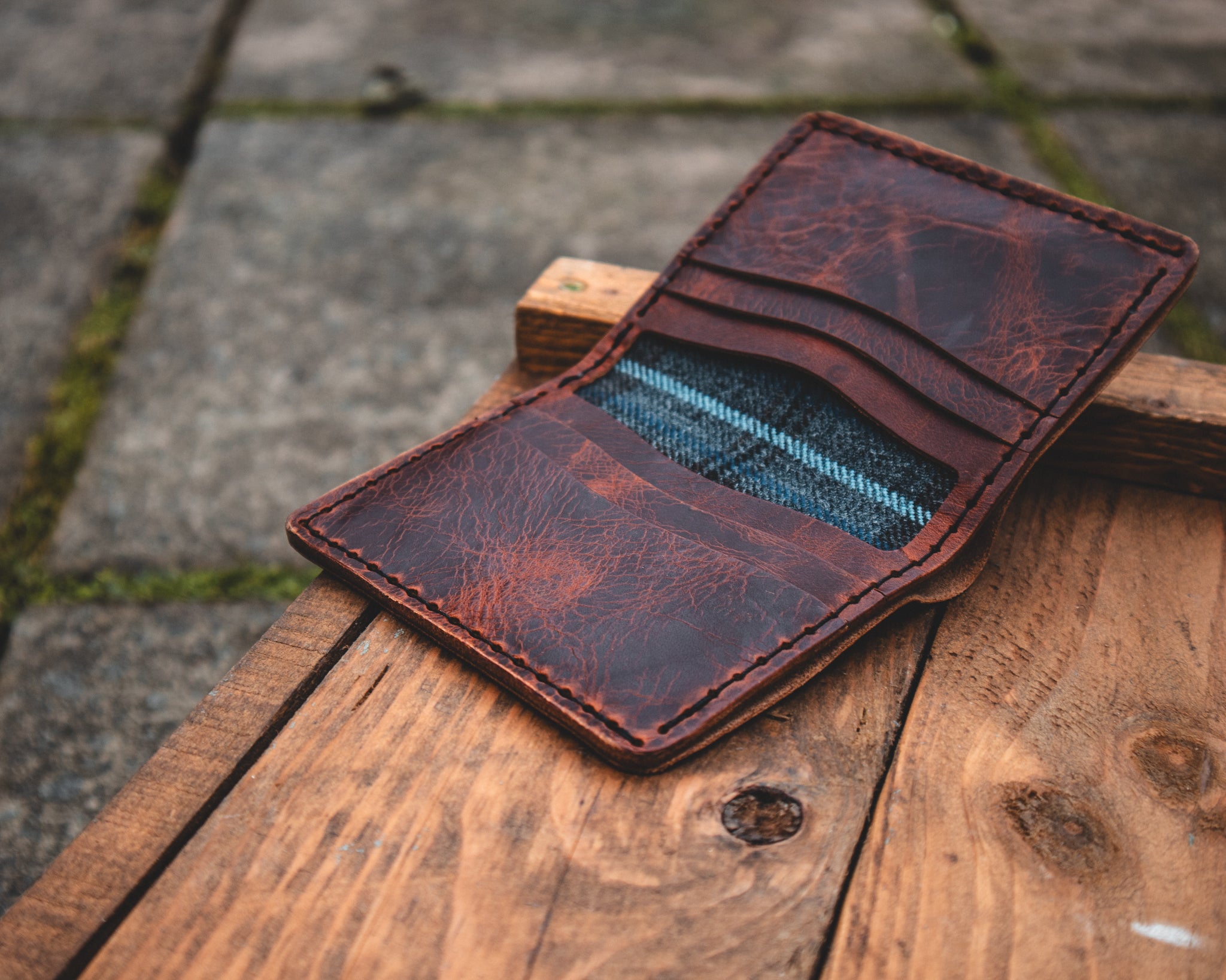 6 Pocket Chieftain Wallet - Rivers of Scotland